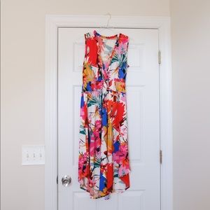 Brand New Cupio Floral Print Midi Dress🌺